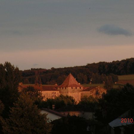 Chateau De Fources Luaran gambar